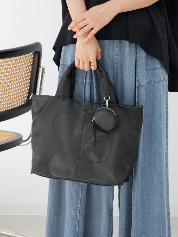 型押しドットデザイントートバッグ - CLOVE - CLOVE｜YAMADAYA STORE